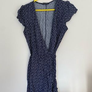 Cute brandy wrap dress ✨